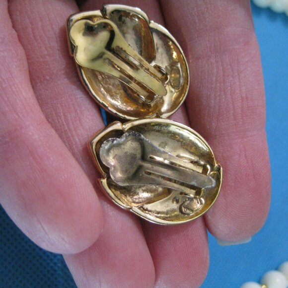 Vintage Retro 70's? 80's? Metal Enamel Beaded Necklace Clip Earrings Set - Picture 5 of 10